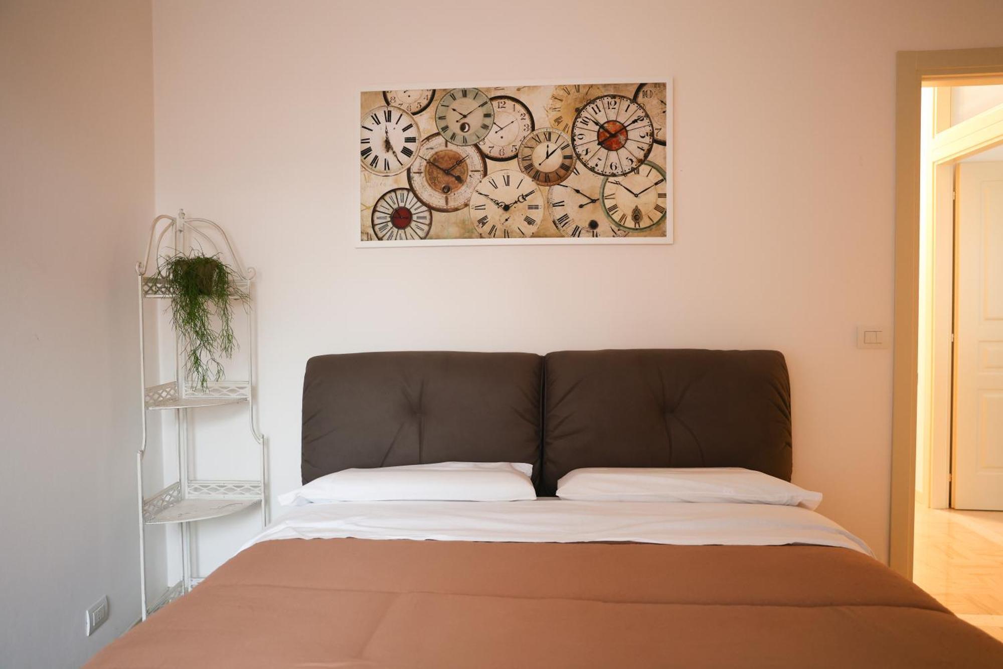 Blancohouse - Berto Luxury Rimini Centro Storico Apartment Bagian luar foto