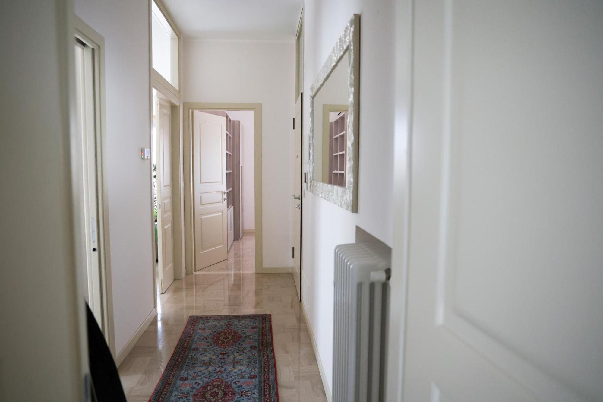 Blancohouse - Berto Luxury Rimini Centro Storico Apartment Bagian luar foto